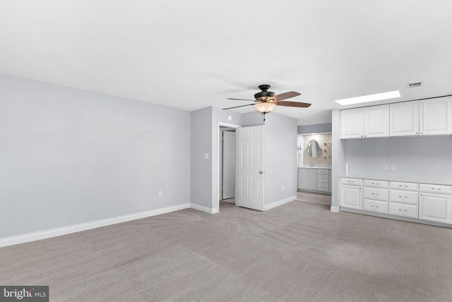 105 COUNTRY ROAD, Potomac Falls, VA 20165