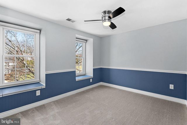 105 COUNTRY ROAD, Potomac Falls, VA 20165