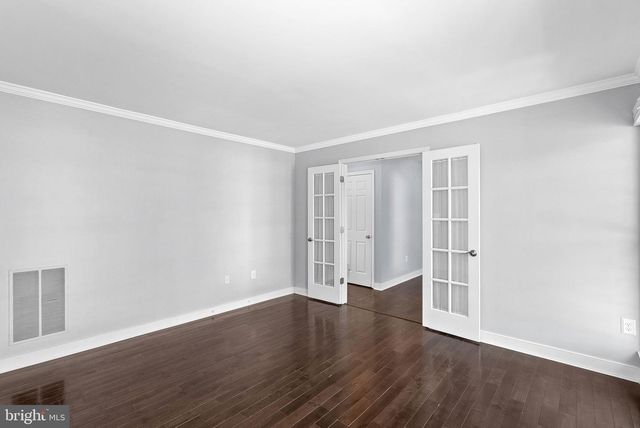 105 COUNTRY ROAD, Potomac Falls, VA 20165