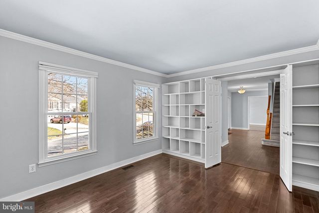 105 COUNTRY ROAD, Potomac Falls, VA 20165