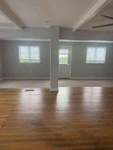 639 Quincy Shore Dr, Quincy, MA 02170