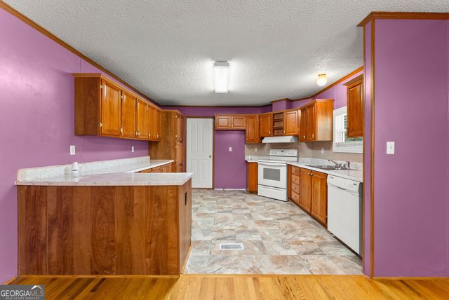 638 Hazel Creek Road, Mount Airy, GA 30563