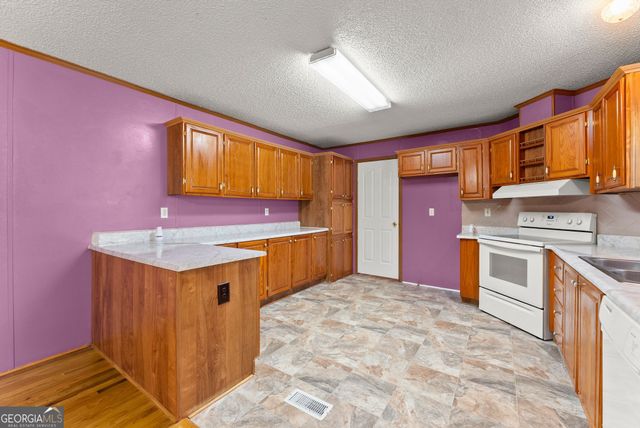 638 Hazel Creek Road, Mount Airy, GA 30563