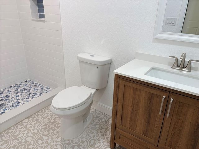 10320 COUNTY LAKE DRIVE, Port Richey, FL 34668