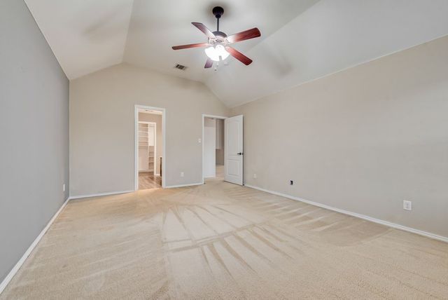 500 Crescent Creek Lane, Fort Worth, TX 76140