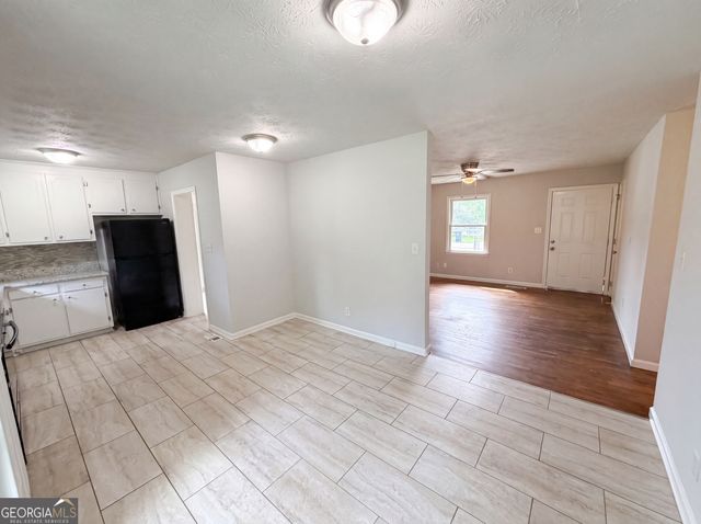 5552 Pine Street, Lula, GA 30554