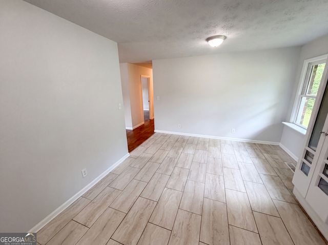 5552 Pine Street, Lula, GA 30554