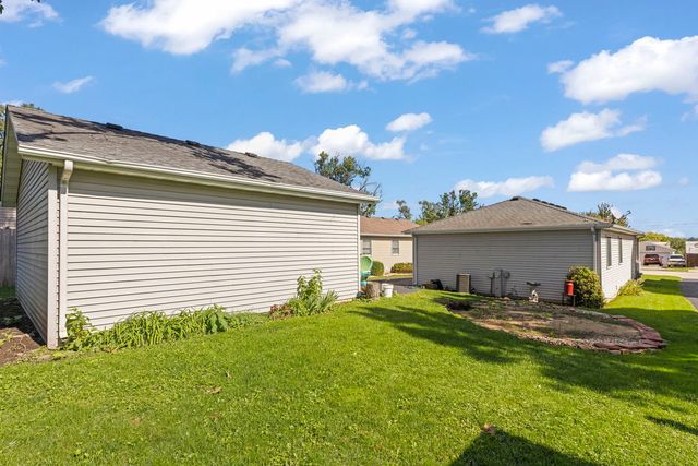 1917 N Hickory Street, Crest Hill, IL 60403