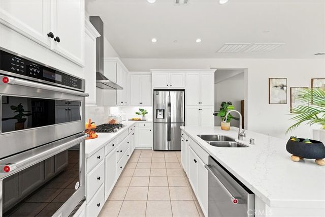 11877 Wandering Way, Corona, CA 92883