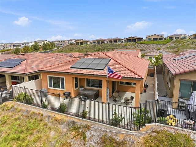 11877 Wandering Way, Corona, CA 92883