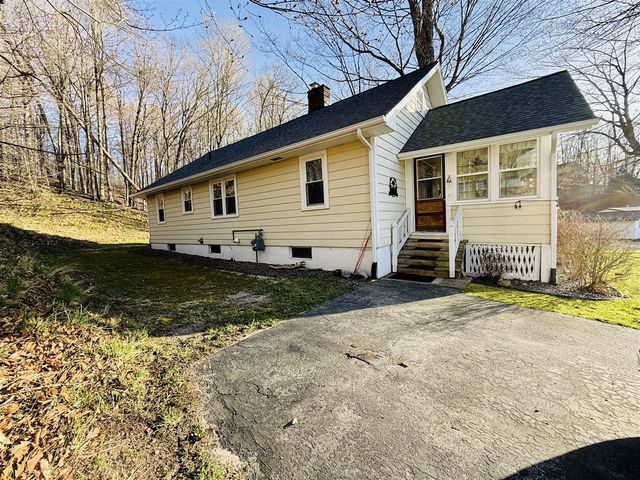 5989 Barnhart Road, Ludington, MI 49431