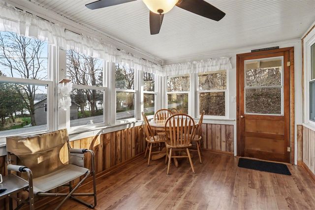 5989 Barnhart Road, Ludington, MI 49431