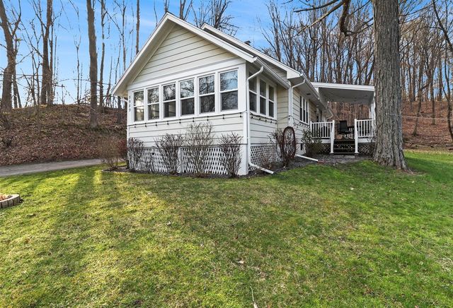 5989 Barnhart Road, Ludington, MI 49431