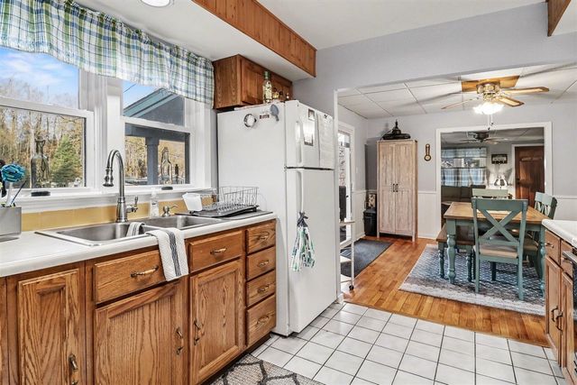 5989 Barnhart Road, Ludington, MI 49431