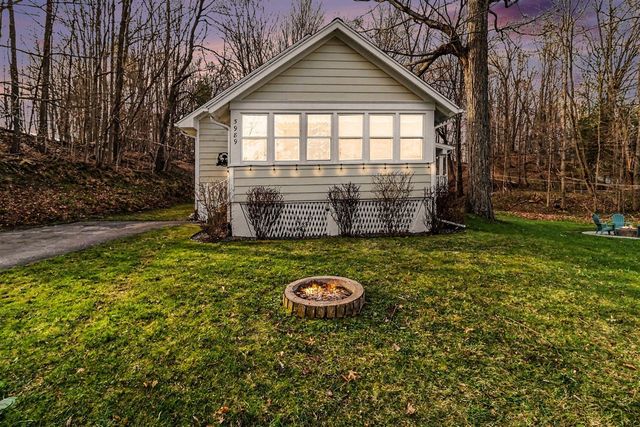 5989 Barnhart Road, Ludington, MI 49431