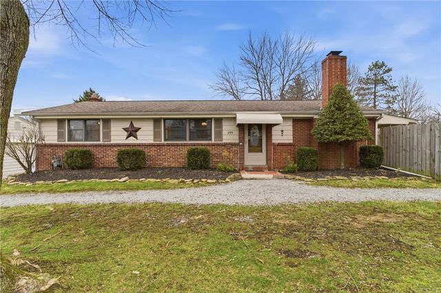 299 Hansen Ave, Ellwood City, PA 16117