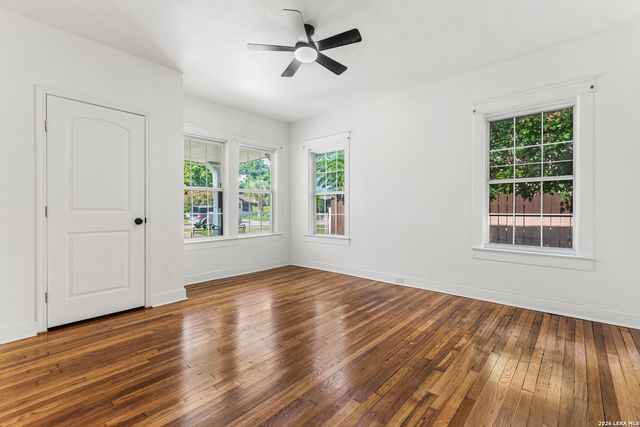 1822 W Magnolia, San Antonio, TX 78201