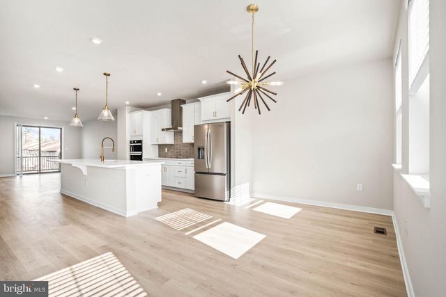 6232 FOLLY LN, Alexandria, VA 22315