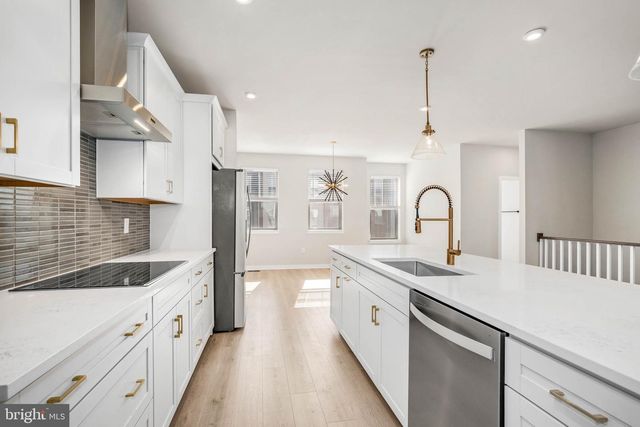 6232 FOLLY LN, Alexandria, VA 22315