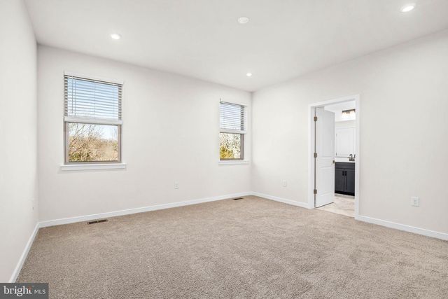 6232 FOLLY LN, Alexandria, VA 22315