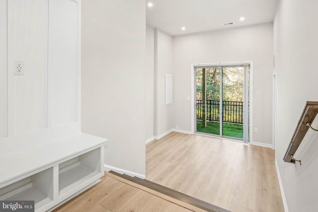 6232 FOLLY LN, Alexandria, VA 22315