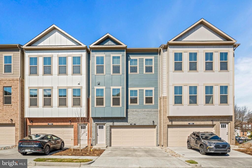 6232 FOLLY LN, Alexandria, VA 22315