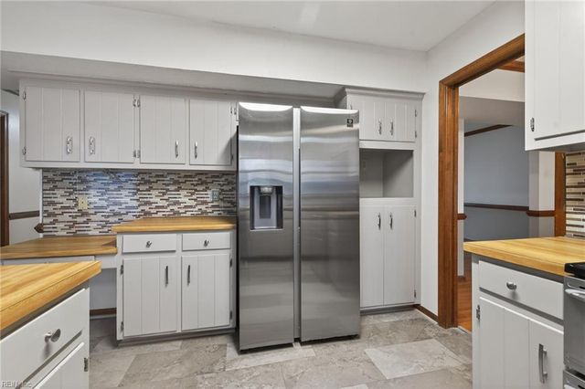 9 Ancel CT, Hampton, VA 23666