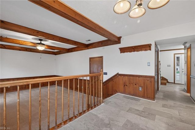 9 Ancel CT, Hampton, VA 23666
