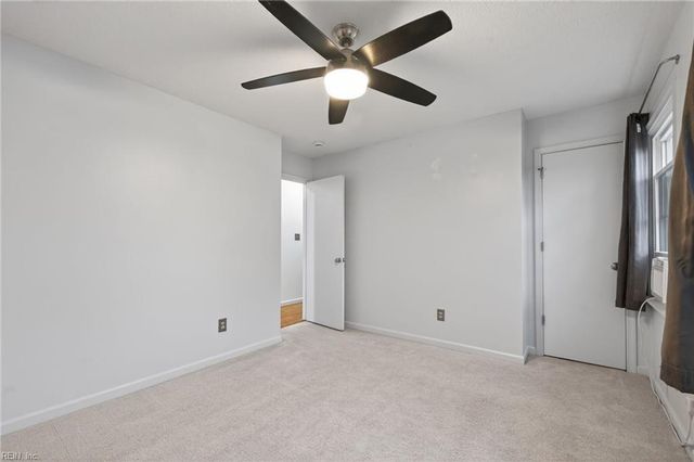 9 Ancel CT, Hampton, VA 23666