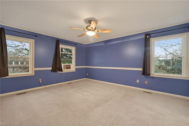 9 Ancel CT, Hampton, VA 23666