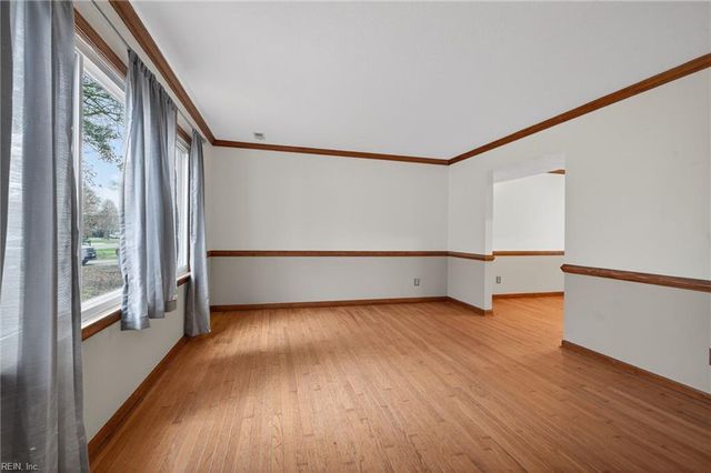 9 Ancel CT, Hampton, VA 23666