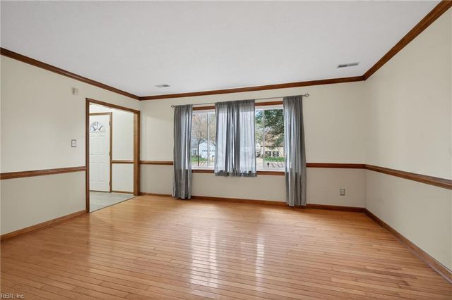 9 Ancel CT, Hampton, VA 23666