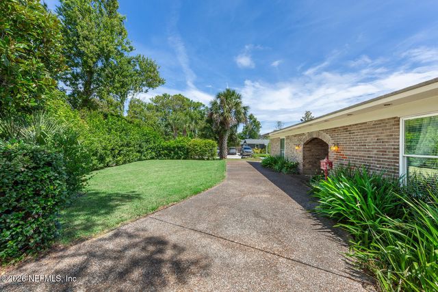 64 PHILLIPS Avenue, Ponte Vedra Beach, FL 32082