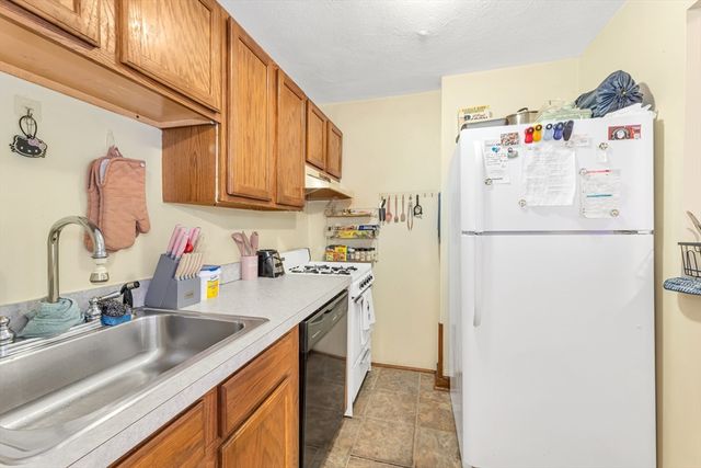 90 Blue Hill Ave, Boston, MA 02119