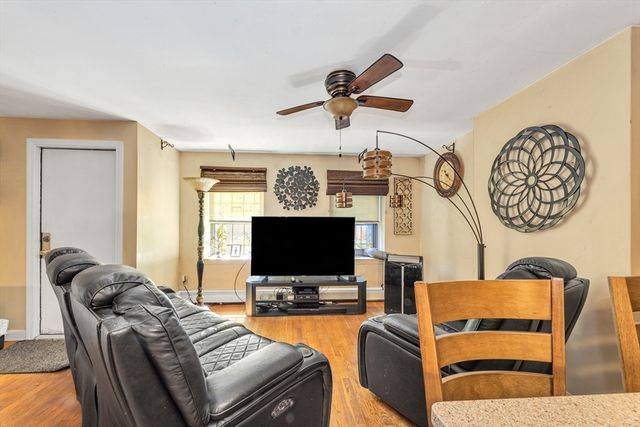 90 Blue Hill Ave, Boston, MA 02119