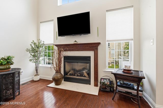 98 Brookfield Drive, Jackson, NJ 08527