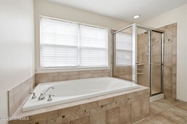 98 Brookfield Drive, Jackson, NJ 08527