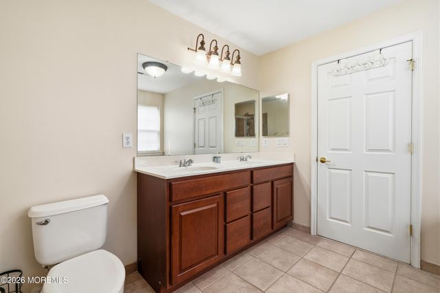 98 Brookfield Drive, Jackson, NJ 08527