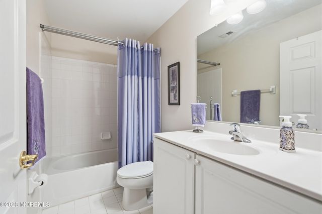 98 Brookfield Drive, Jackson, NJ 08527