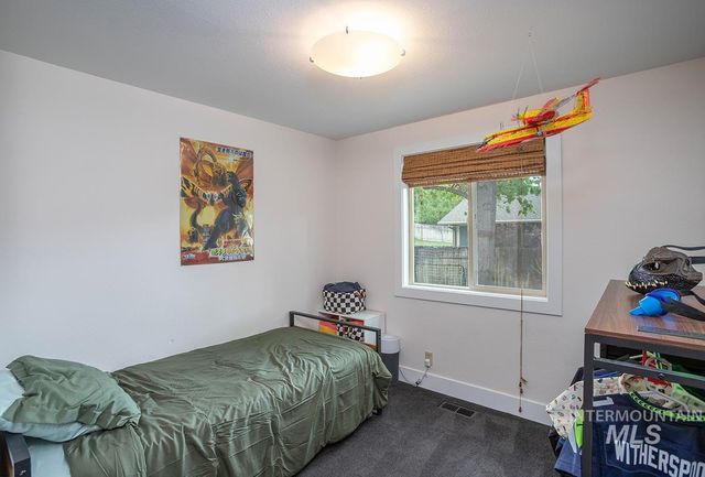 398 Mango Dr, Eagle, ID 83616