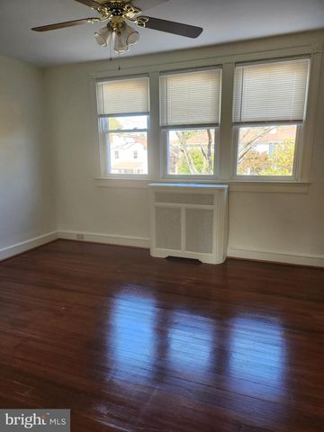 1334 KENNEDY ST NW, Washington, DC 20011