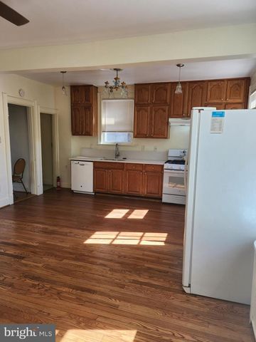 1334 KENNEDY ST NW, Washington, DC 20011