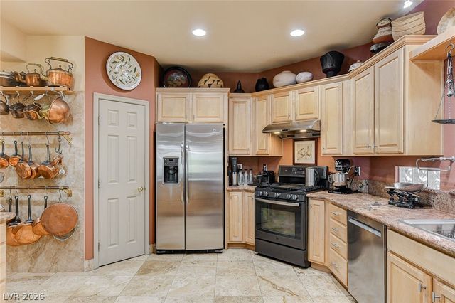 5152 Vincitor Street, Las Vegas, NV 89135