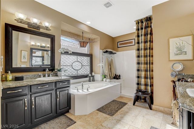 5152 Vincitor Street, Las Vegas, NV 89135