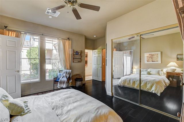 5152 Vincitor Street, Las Vegas, NV 89135