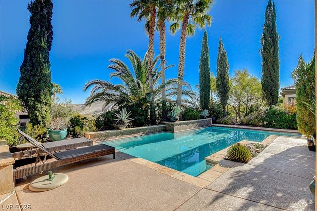 5152 Vincitor Street, Las Vegas, NV 89135