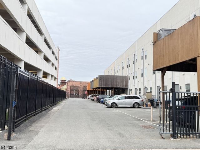 447 Rose Ave 447, Jersey City, NJ 07305