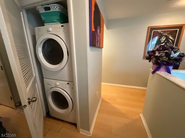 447 Rose Ave 447, Jersey City, NJ 07305