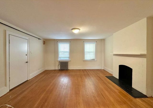 51-19 34th Street, New York City, NY 11101