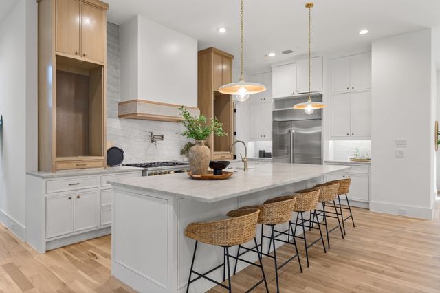 9917 Parkford Drive, Dallas, TX 75238